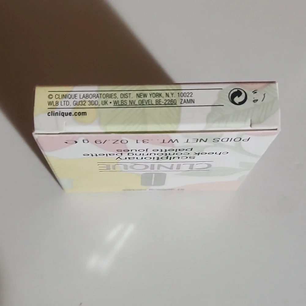CLINIQUE Defining Nectars Sculptionary Cheek Contouring Palette
